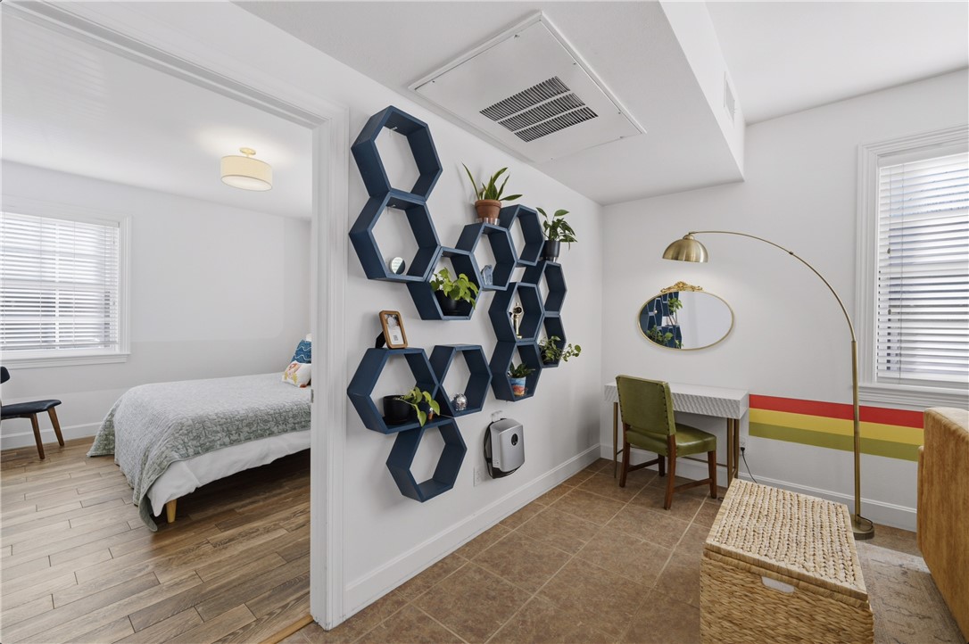 Mullis Apts Hpr - Residential