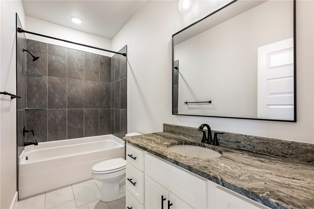 Maple Estates Ph Ii Centerton - Residential