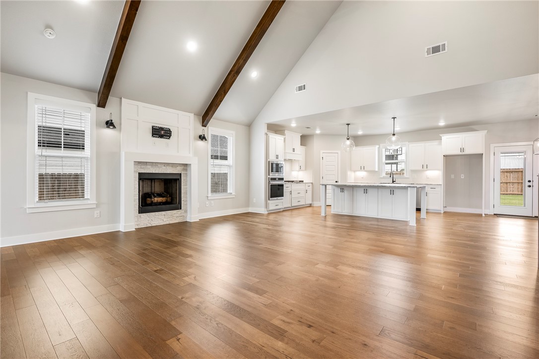 Maple Estates Ph Ii Centerton - Residential