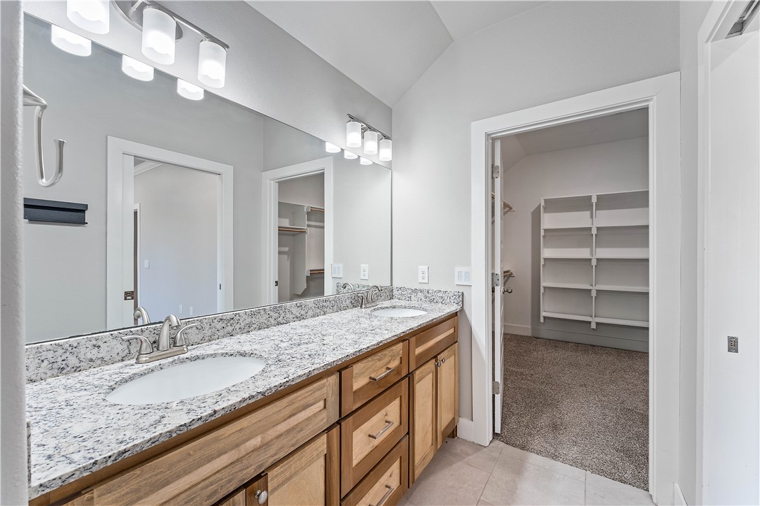 Hickory Meadows Sub Ph 1 - Residential