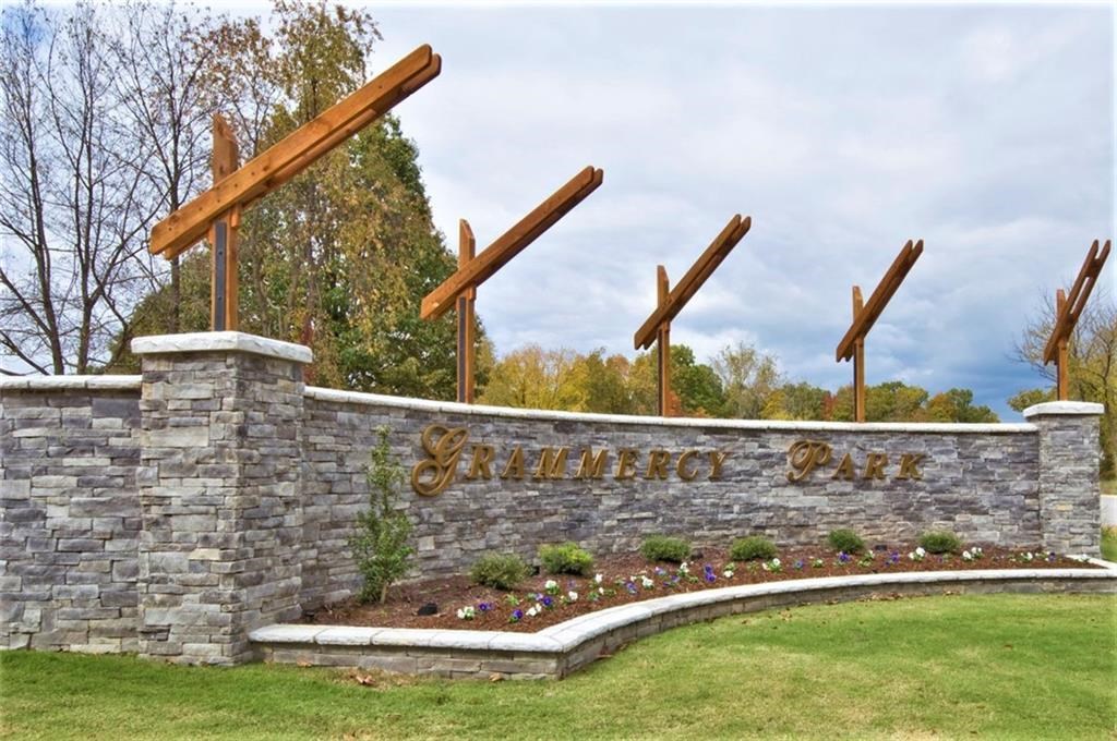 This beautiful subdivision features rolling hills, beautiful views, a clubhouse and community pool. Neighborhood is centrally located right next to work, shopping, activities and restaurants. Build your custom home here!