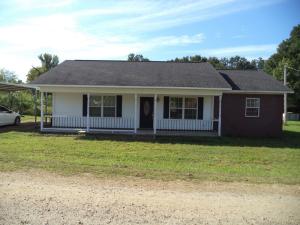Neat 3 bedroom, 2 bath Brick and Vinyl home in Country Subdivision. French doors to rear deck. Mst suite has walk in closet, lg utility room, Cathedral ceiling, plantation blinds. Utility usually run Average Ele.$90, Water $36.