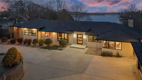 Photo of 83 Rivercliff Road, Rogers, AR 72756 (MLS # 1338197)