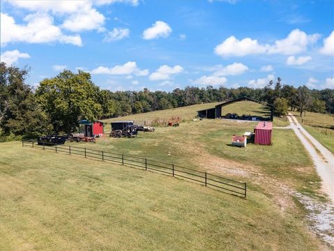 Single Family Residence in Gentry AR 16313 Van Hook Road 31.jpg