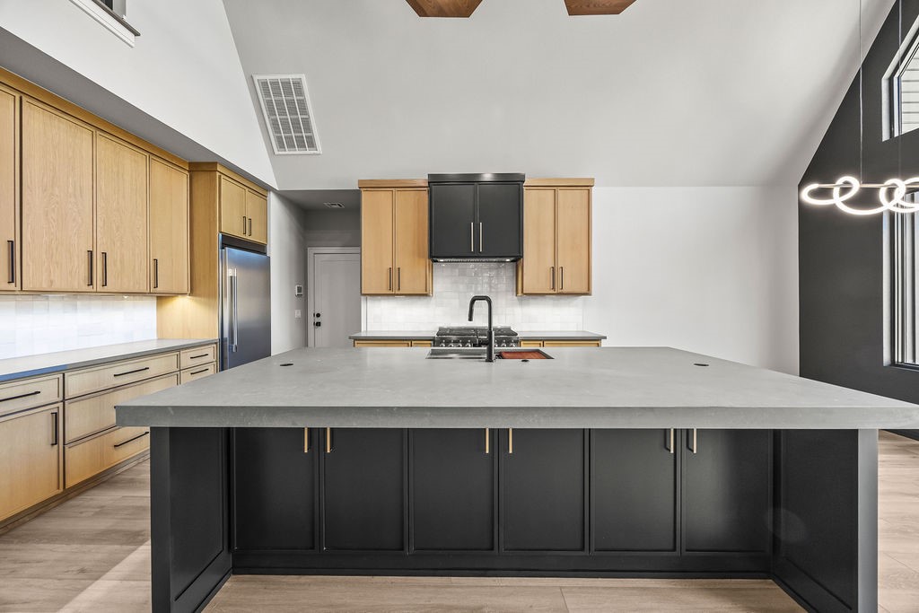 Ventris Cove Estates - Residential