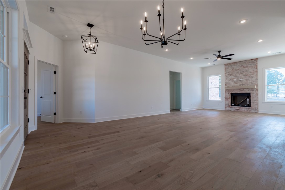 FARMINGTON OUTLOTS - Residential