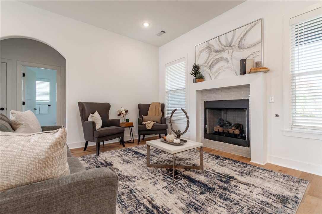 FARMINGTON OUTLOTS - Residential