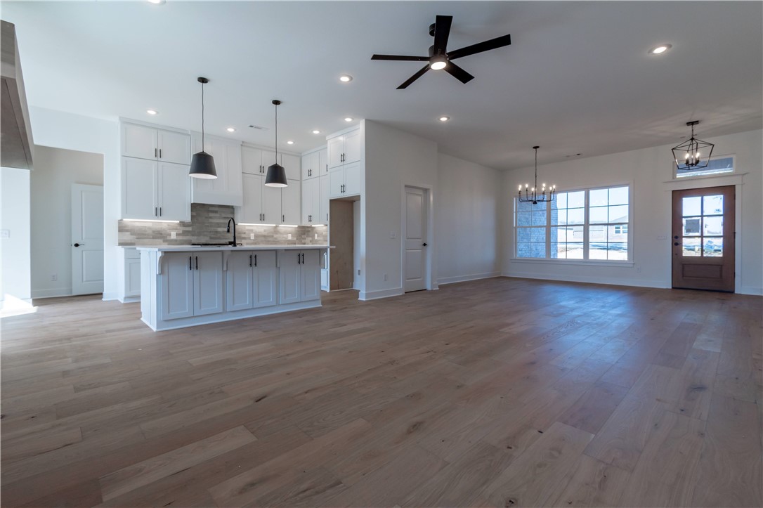 FARMINGTON OUTLOTS - Residential