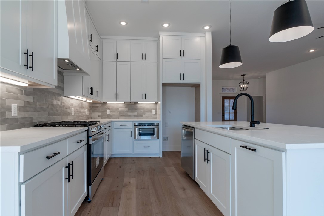 FARMINGTON OUTLOTS - Residential