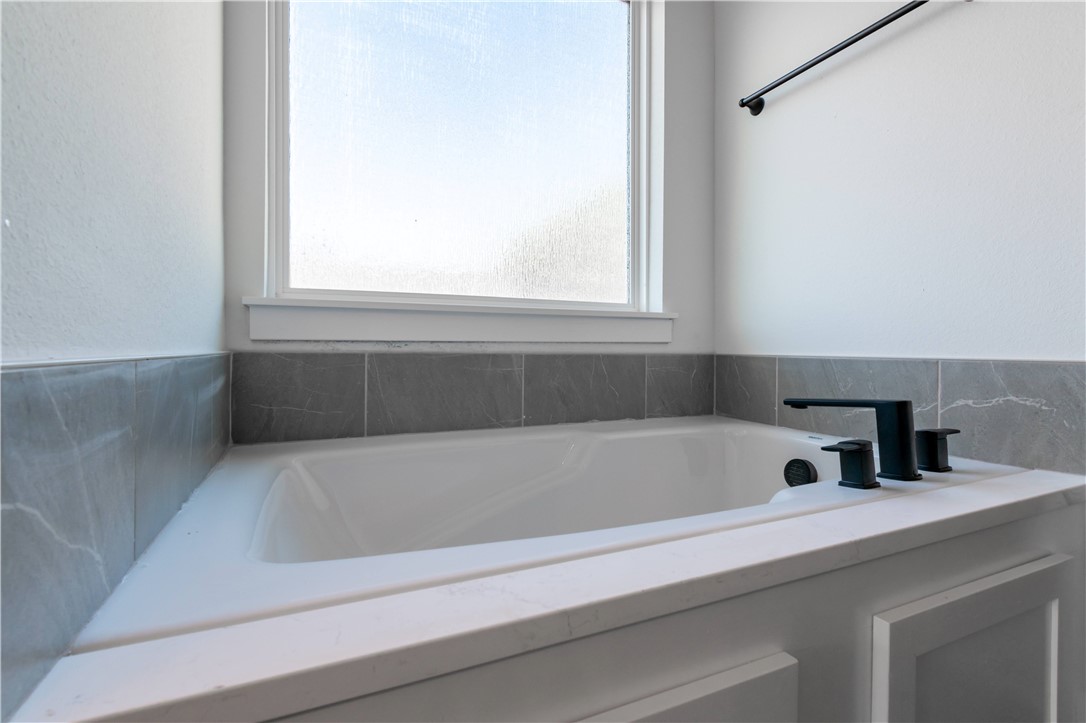 FARMINGTON OUTLOTS - Residential