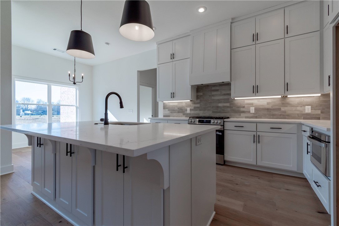 FARMINGTON OUTLOTS - Residential