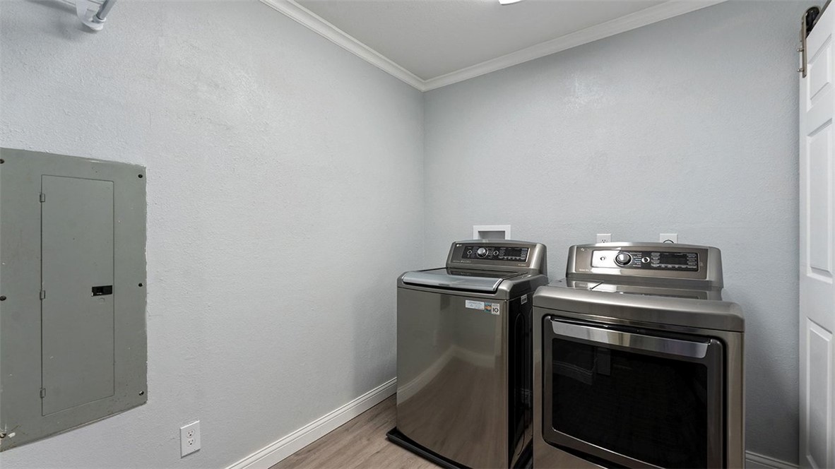 12-20-33-Gravette - Residential