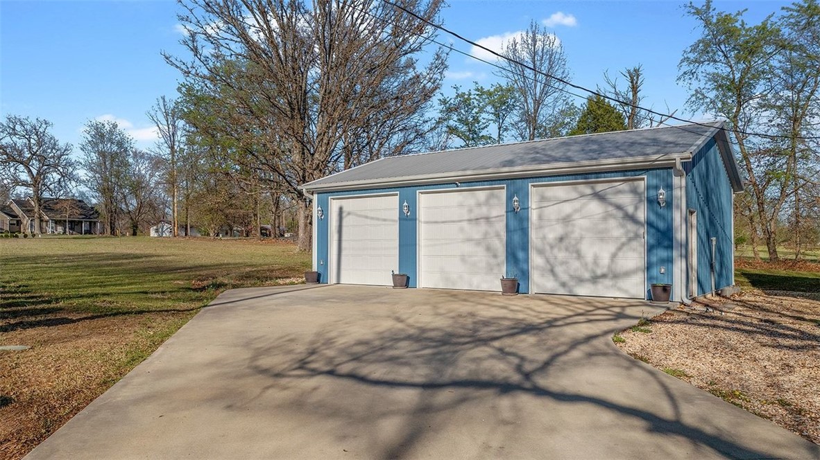 12-20-33-Gravette - Residential