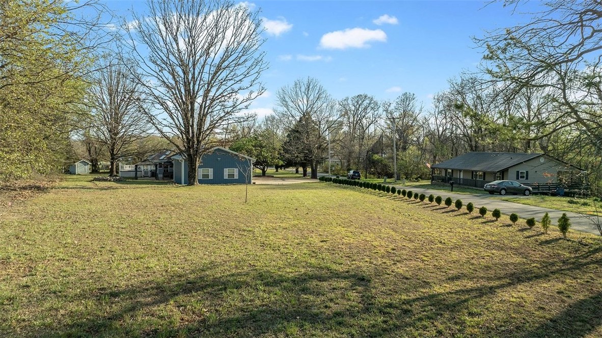 12-20-33-Gravette - Residential