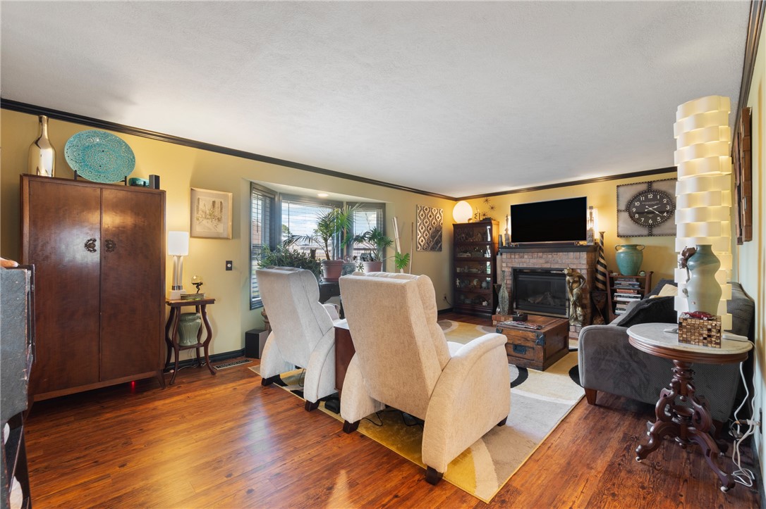 Unit 9 Holiday Island - Residential