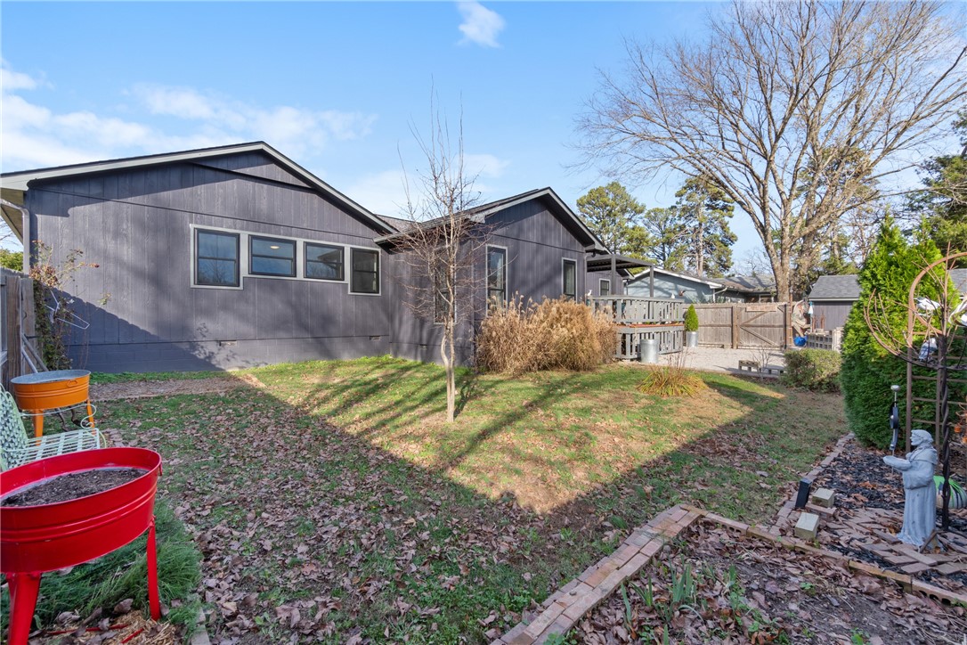 Unit 9 Holiday Island - Residential