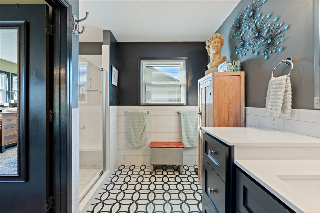 Unit 9 Holiday Island - Residential