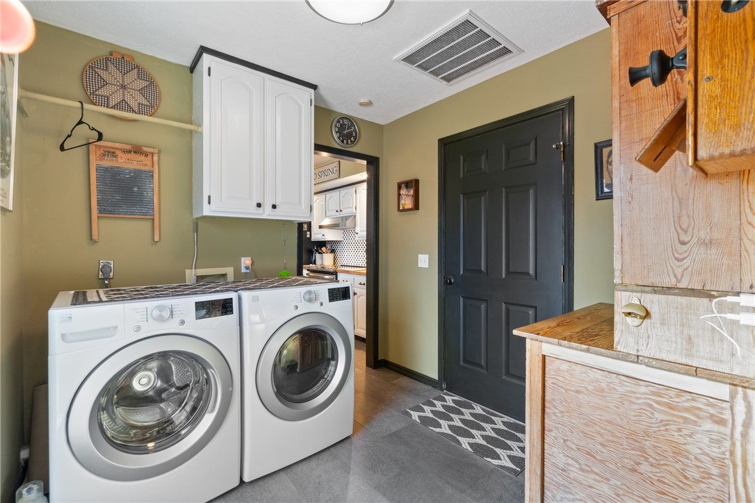 Unit 9 Holiday Island - Residential