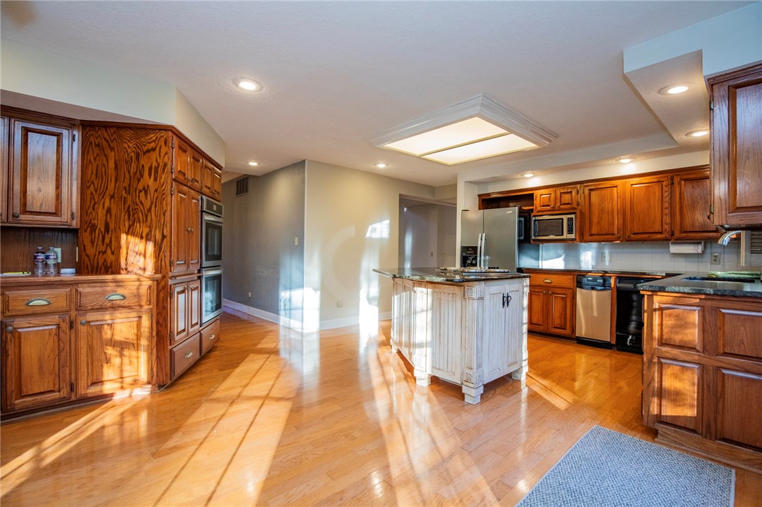 El Contento Acres Bentonville - Residential