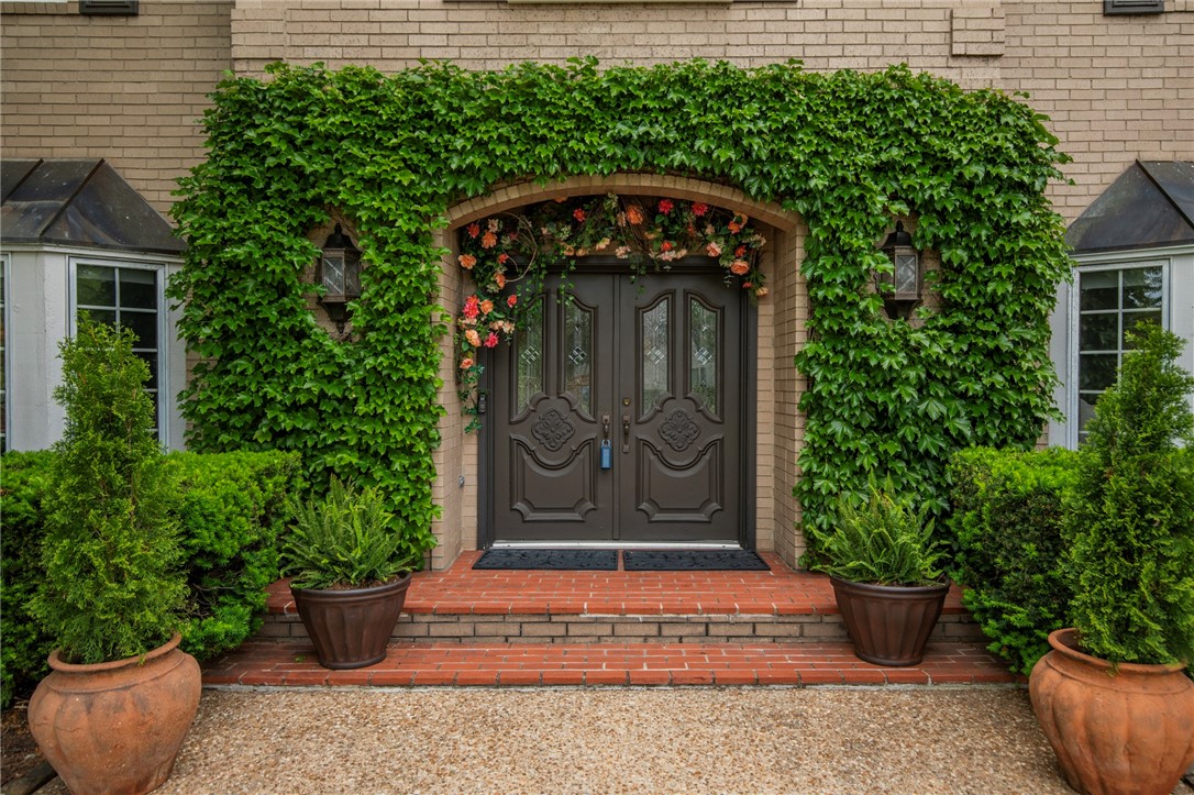 El Contento Acres Bentonville - Residential