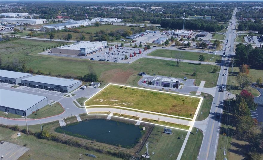 This ±1.05-acre tract on W. Monroe Avenue in Lowell, Arkansas offers an outstanding
opportunity for commercial development. Priced at $725,000 ($15.85 per square foot) and
zoned C-2, the property provides ideal flexibility for retail, office, or mixed-use projects.
Located just 0.3 miles from Interstate 49, less than 0.5 miles from J.B. Hunt Transport Services’
corporate headquarters, and 1.2 miles from Highway 71B, the site delivers exceptional regional
connectivity. With over 26,000 vehicles per day on Monroe Avenue, this high-visibility corridor
continues to attract strong commercial and residential growth—making it a prime location for
investors or users seeking a strategic foothold in the heart of Northwest Arkansas