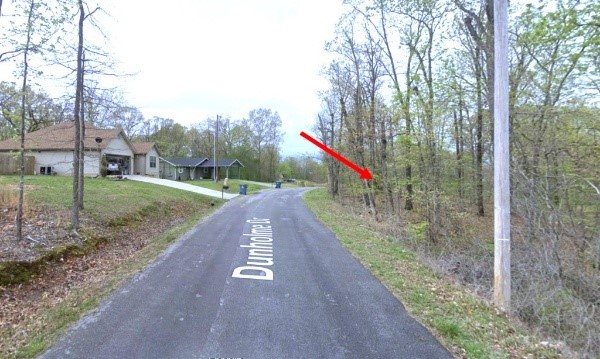 *** OWNER FINANCING AVAILABLE AS WELL ***
Vacant Lot - Bella Vista Arkansas
Bella Vista is a fast growing community located outside of Bentonville, AR which is the home of Walmart!
With its location in the Ozark Mountains, the city boasts a primarily temperate climate, and offers four distinct seasons, an array of wildlife and beautiful scenery.
All these qualities and more make Bella Vista truly a place to call home.
The community association provides a ton of amenities has for the outdoor enthusiast.
*** 7 Lakes, 8 Golf Courses, Gun Ranges, Pools and over 100 miles of Mountain Bike Trails
Property Address: Dunholme Dr, Bella Vista AR 72714
Size: 0.23 Acres
Convey: Warranty Deed
Access: PAVED Road
Zoning: Single Family Residential (NO MOBILES)
Power: YES
Water: YES
Sewer: Would be by Septic