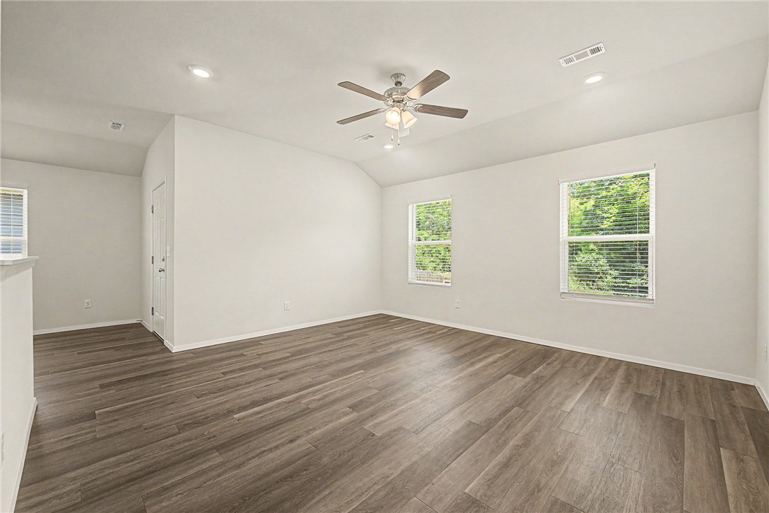 1223 E Sparrow Circle