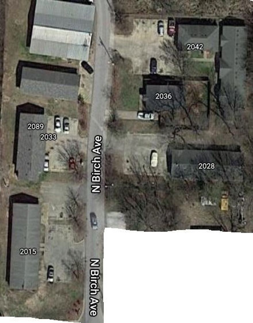 37 unit apartment complex for sale. Located in central Fayetteville close to everything. 32-1bd/1ba, 4-2bd/1ba, 1-2bd/1ba house. Gross operating income of 220,000 annually. Call for your showing today