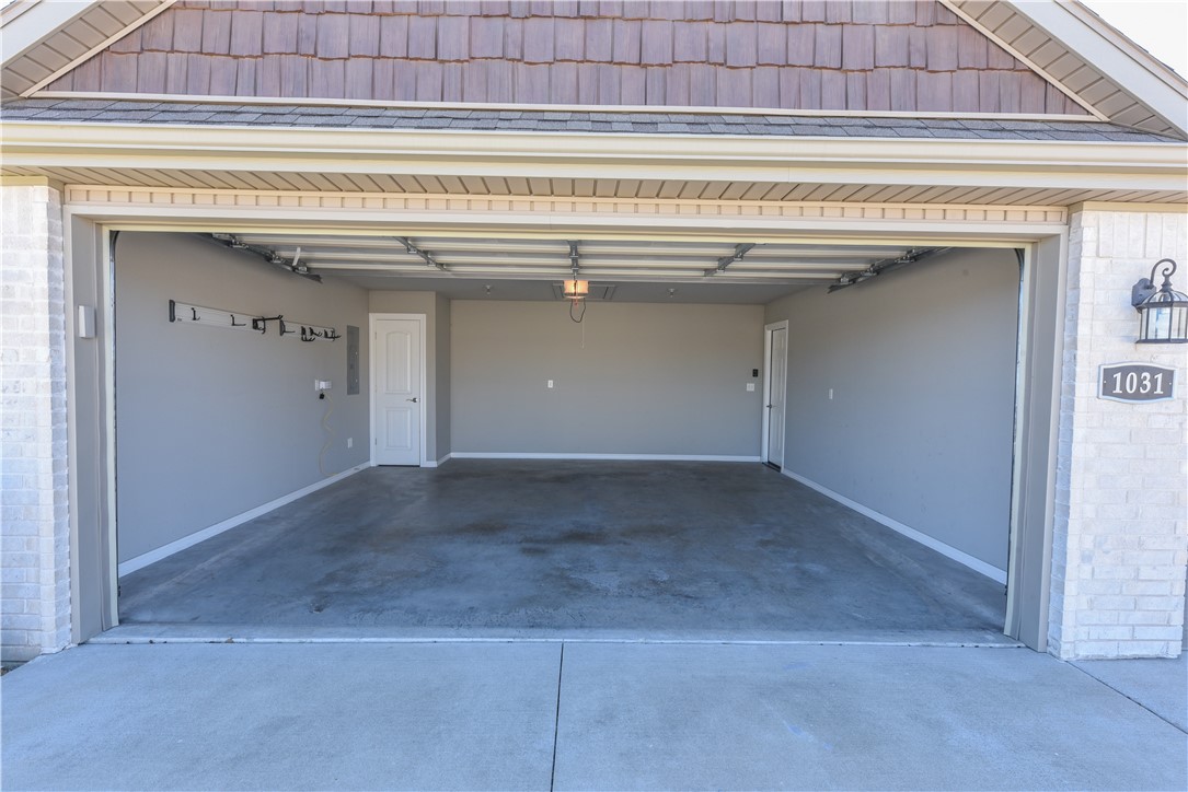 Briar Rose Sub Centerton - Residential Lease