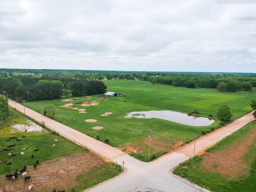 Development potential just across the street from current developments going on.  Gas,Water and Electric are all at the street and sewer is across the street. Bentonville West High school and Gamble elementary are just down the street.  This land is mostly open and flat and would cut up into a subdivision.
