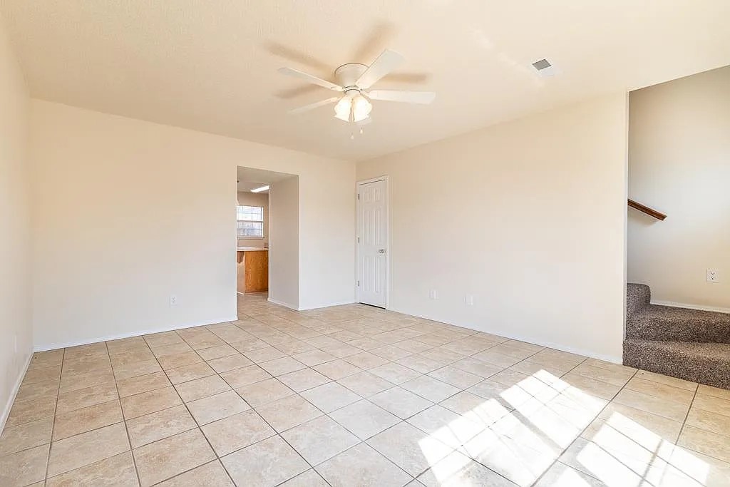 YOUNG'S ADD-BENTONVILLE - Residential Lease