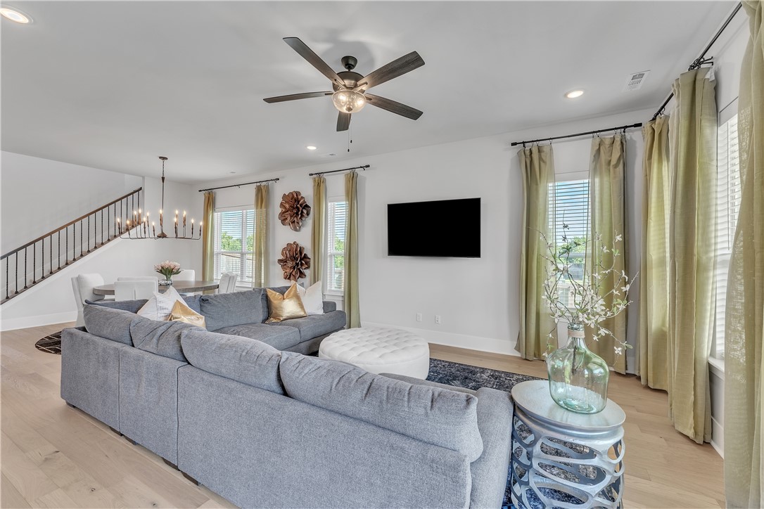 Cobble Creek Sub Rogers - Residential