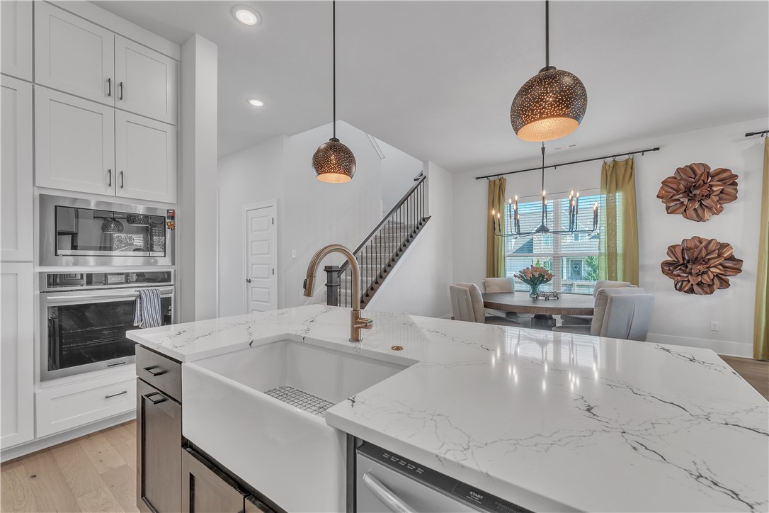 Cobble Creek Sub Rogers - Residential