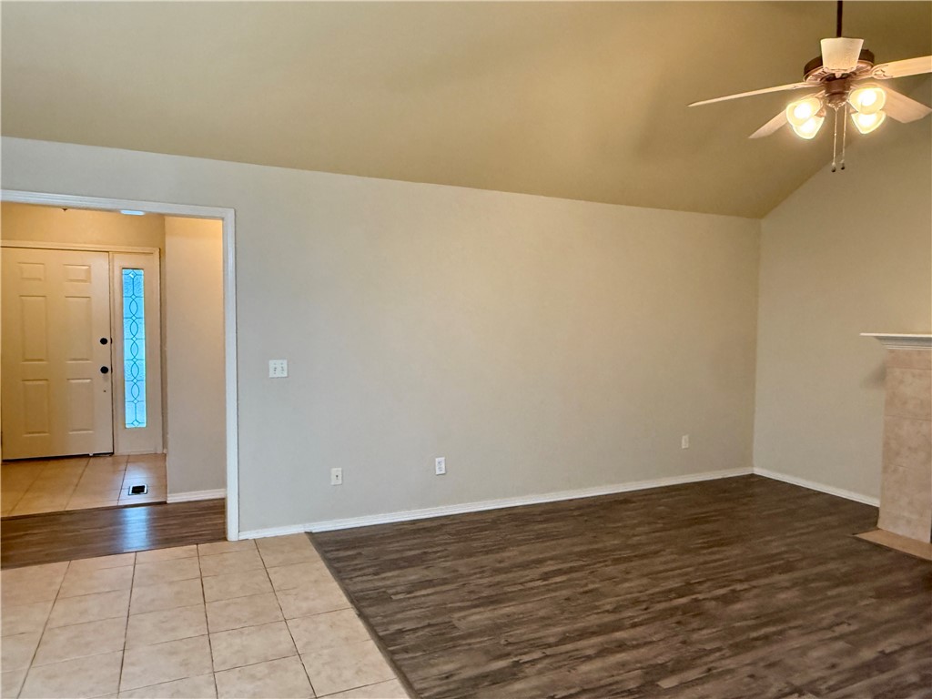 Radcliffe Sub Bvv - Residential Lease