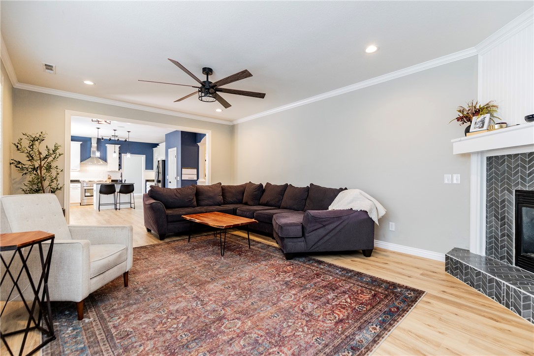 Bridgeport Ph III - Residential