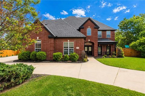 Photo of 2024 N Freedom Place, Fayetteville, AR 72704 (MLS # 1343957)