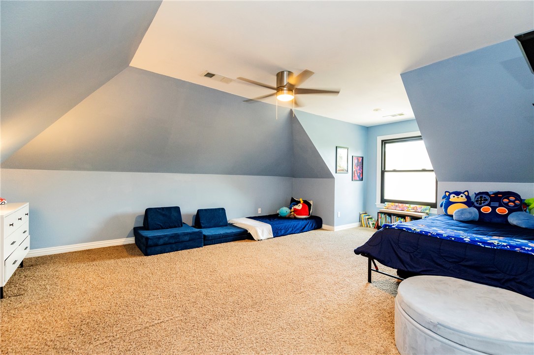 Bridgeport Ph III - Residential