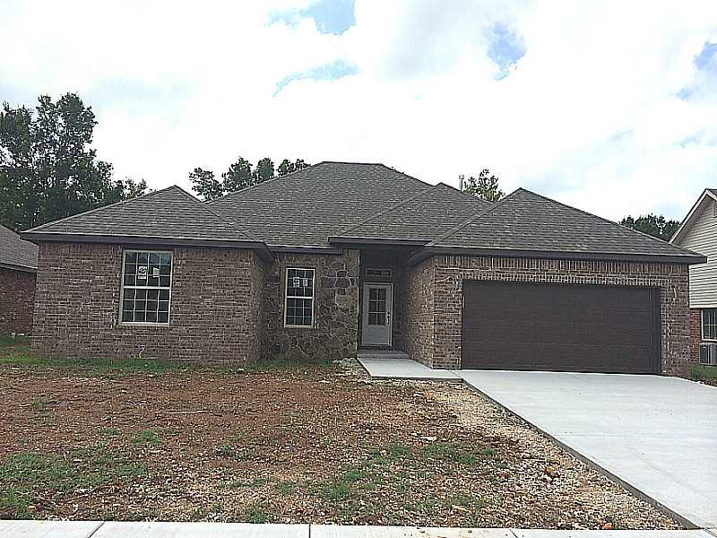 NEW CONSTRUCTION WITH LARGE PRIVATE BACKYARD, GAS FIREPLACE, GRANITE KITCHEN COUNTERS, GAS RANGE, ARCHITECTURAL SHINGLE ROOF, SPLIT FLOOR PLAN, COVERED ENTRY, DOUBLE WINDOWS FOR ADDITIONAL LIGHT, SOD AND LANDSCAPING.