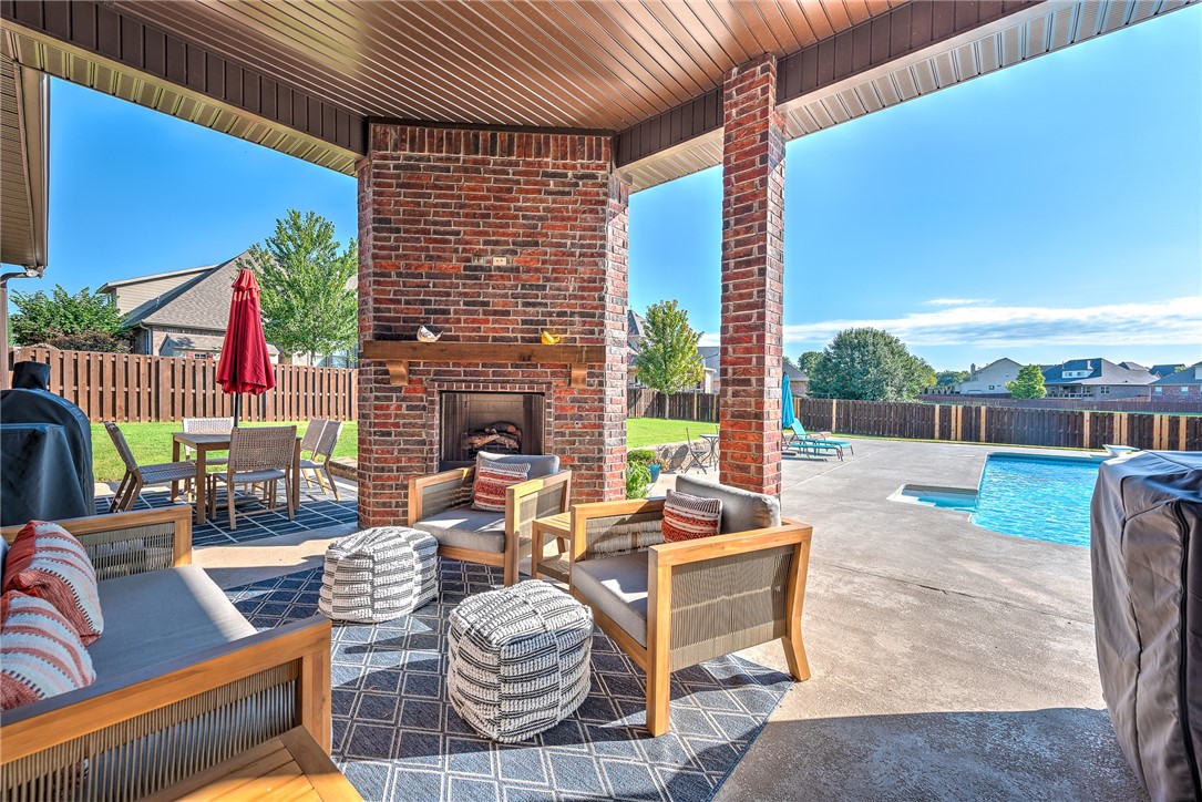 Cross Creek Sub Ph IV BLK 2 & 3-ROGERS - Residential