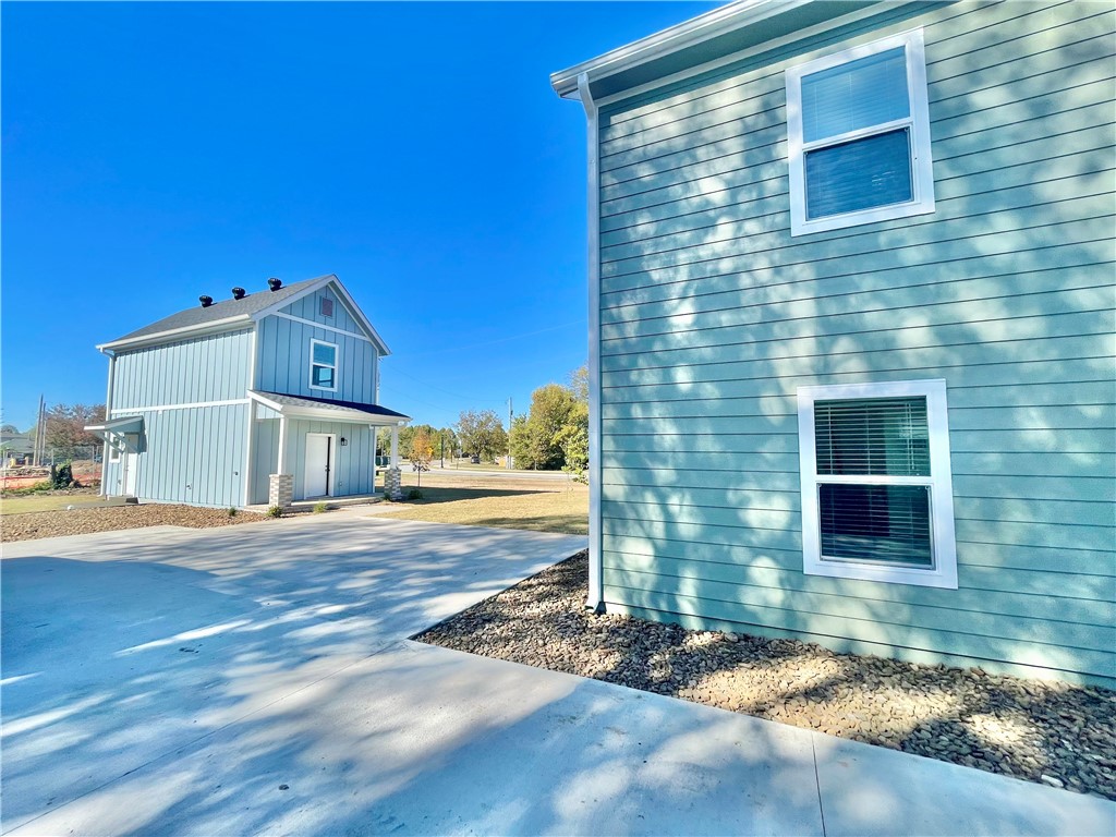 1-17-30 County Court Plat - Residential Lease