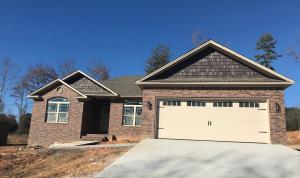 Well-designed 3 BR, 2 BA split plan brick home with hardwood flooring and quartz countertops. Master suite features a sitting area, separate tub and walk-in shower. Spacious kitchen with eat-in bar, breakfast area and separate dining room. Beautiful neutral color scheme with added detail in the kitchen. Check this one out today!