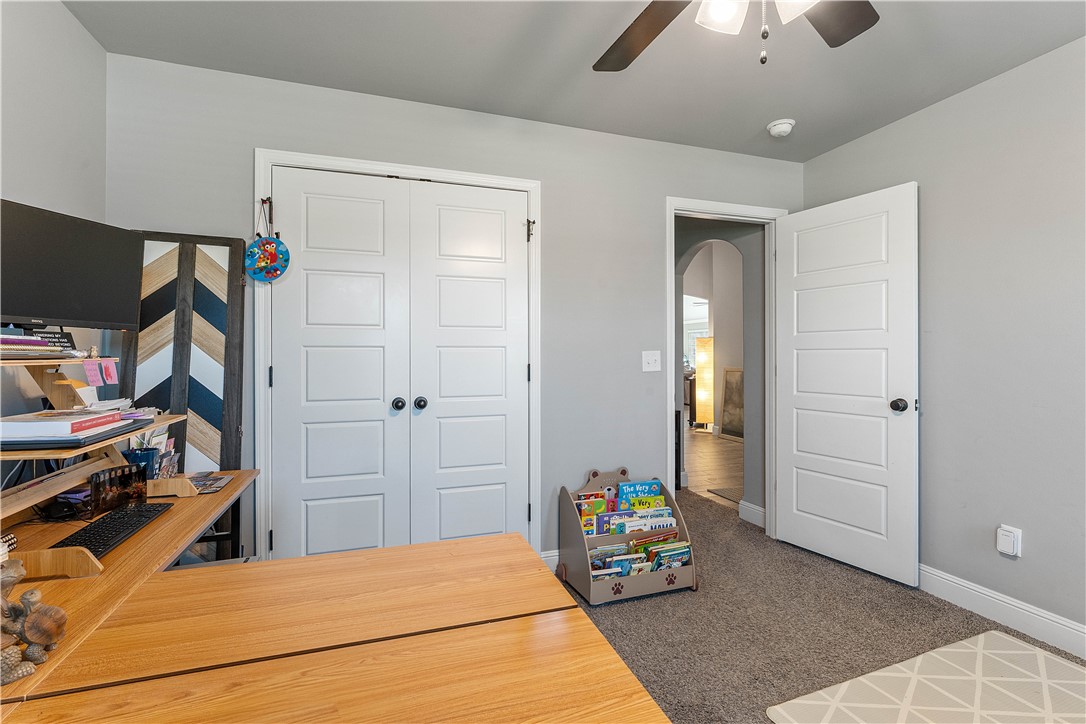 Pines Ph I, The Centerton - Residential