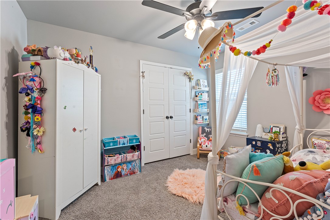 Pines Ph I, The Centerton - Residential