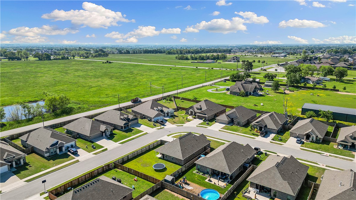 Pines Ph I, The Centerton - Residential