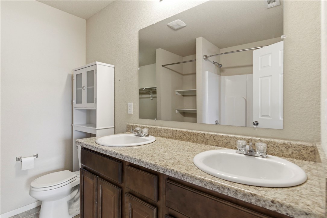 Charleston Park At Legendary - Residential