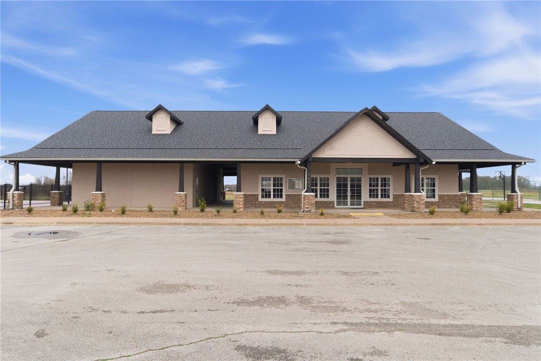 Charleston Park At Legendary - Residential