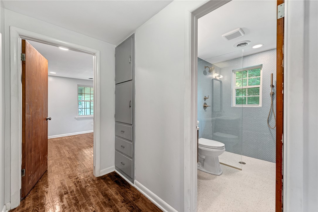 Hendrix Add - Residential Lease