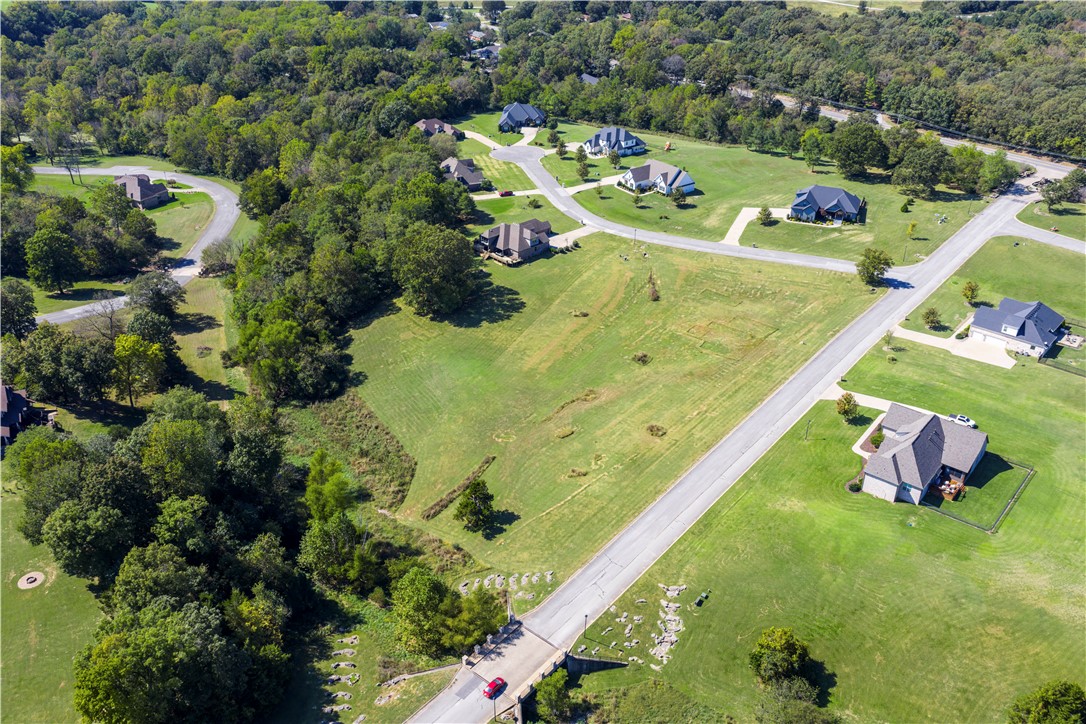 Knolls - Land
