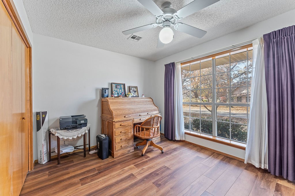 Dawn Hill C C Resort Rurban - Residential