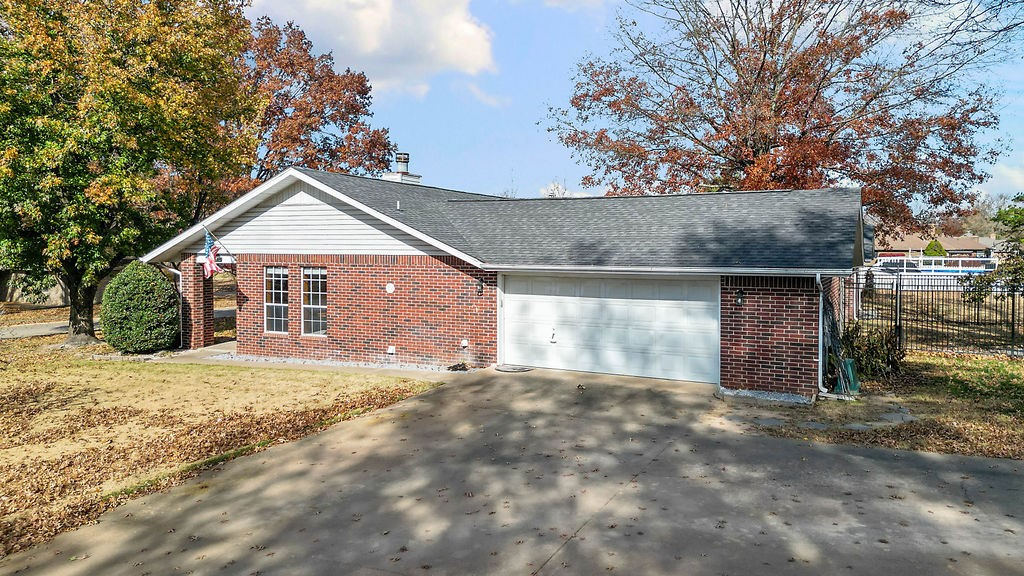 Dawn Hill C C Resort Rurban - Residential